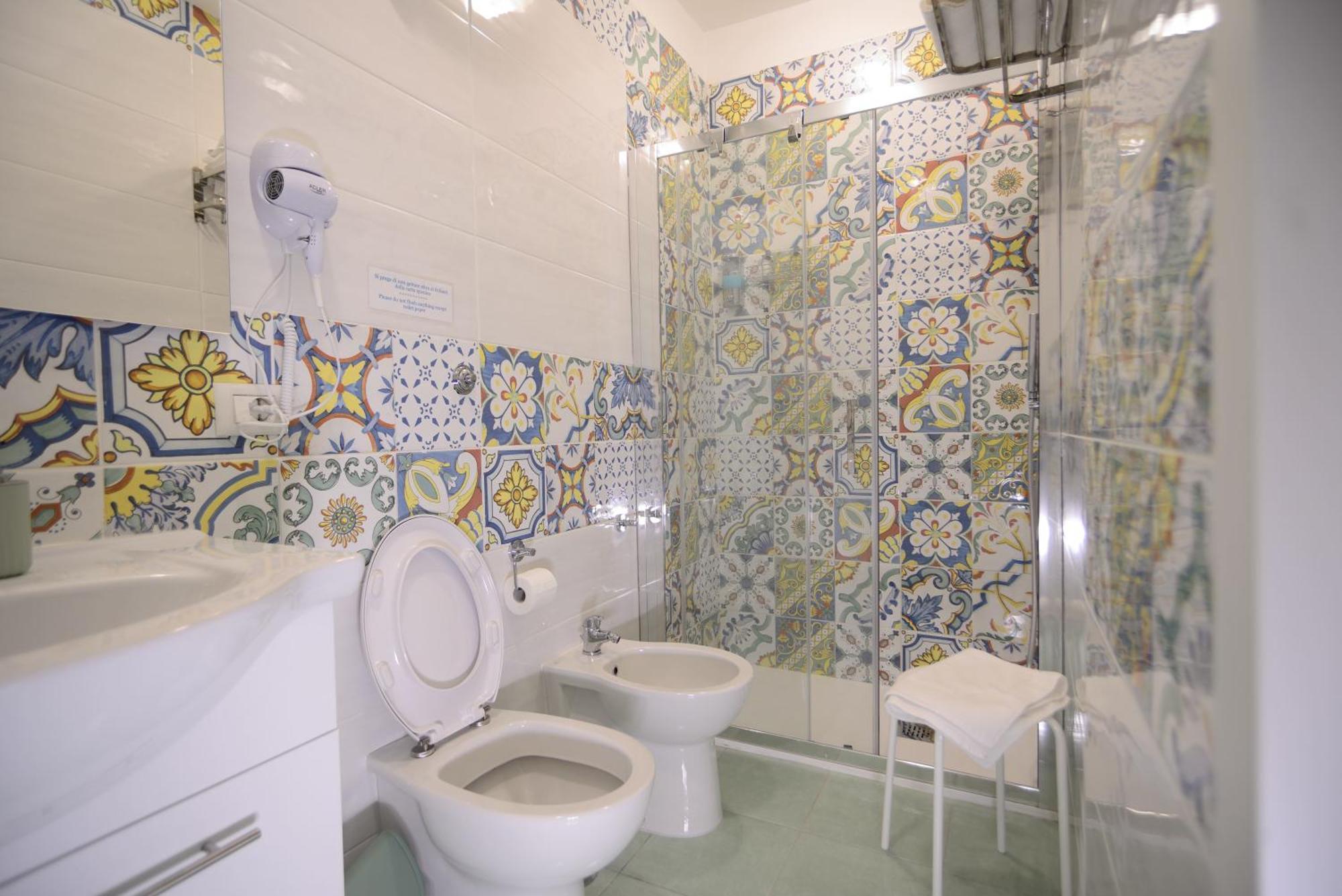Malusi B&B Napoli Bagian luar foto